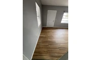 $2300 : Rento apartamento en Hialeah thumbnail