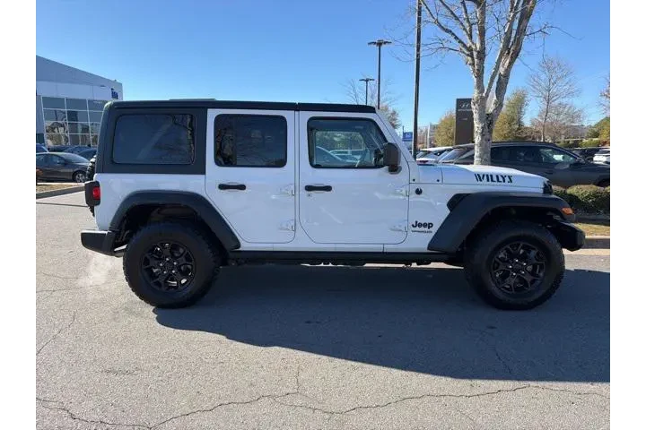 $27394 : Jeep Wrangler Unlimited 2021 image 8