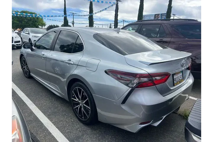 $23988 : Toyota Camry 2021 SE 4dr Sed image 8