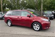 $10995 : 2014 Sienna LE 8-Passenger thumbnail