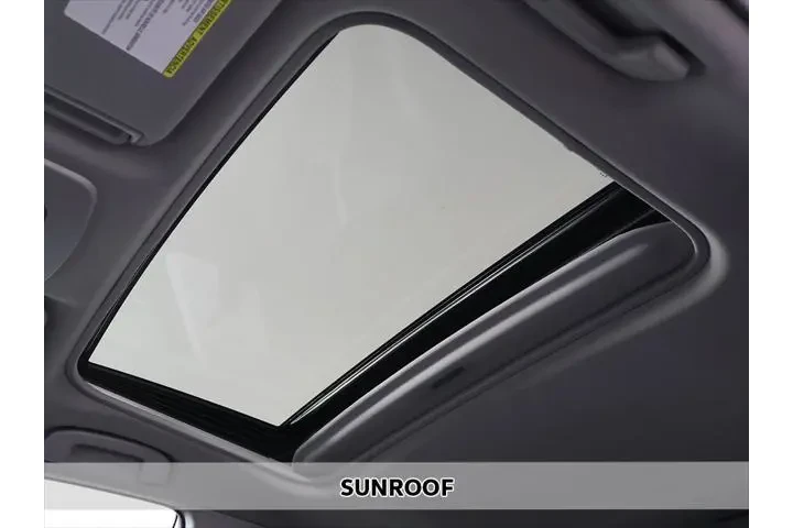 $21299 : Toyota Camry 2024 SE 4dr Sed image 3