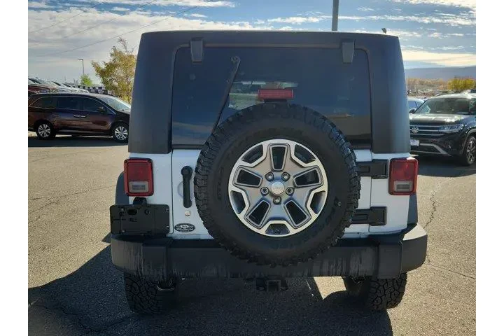 $19995 : Jeep Wrangler Unlimited 2013 image 4