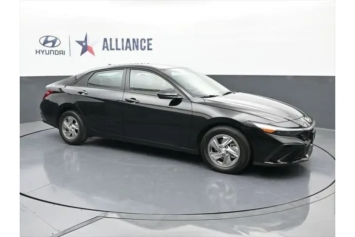 $20917 : Hyundai ELANTRA 2025 SE 4dr image 10