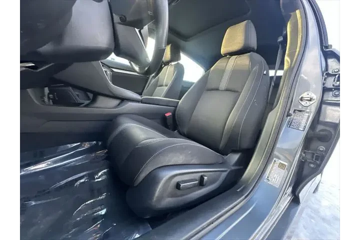 $21999 : Honda Civic 2021 EX 4dr Hatc image 4