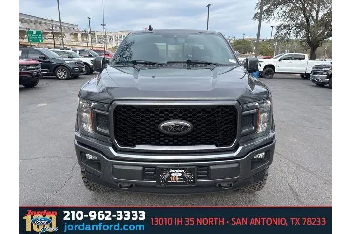 $29735 : Ford F-150 2020 4x4 Lariat 4 image 2