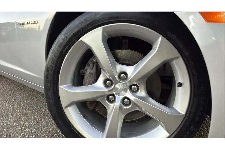 $18162 : Chevrolet Camaro 2013 SS 2dr image 4