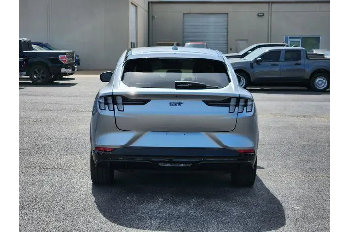 $20995 : Ford Mustang Mach-E 2021 AWD image 5