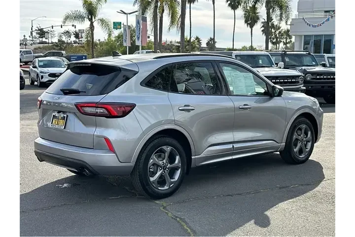 $25000 : Ford Escape 2024 ST-Line 4dr image 6