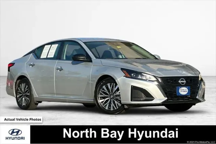 $19490 : Nissan Altima 2024 2.5 SV 4d image 1