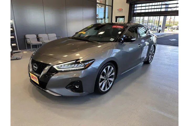 $32495 : Nissan Maxima 2023 3.5 Plati image 2