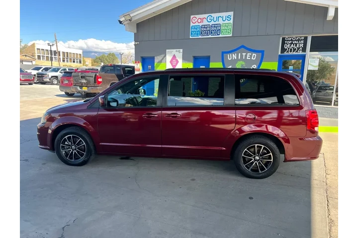 2019 Grand Caravan SXT image 8