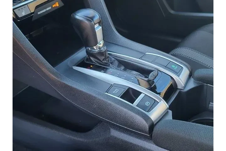 $22400 : Honda Civic 2020 EX 2dr Coup image 9