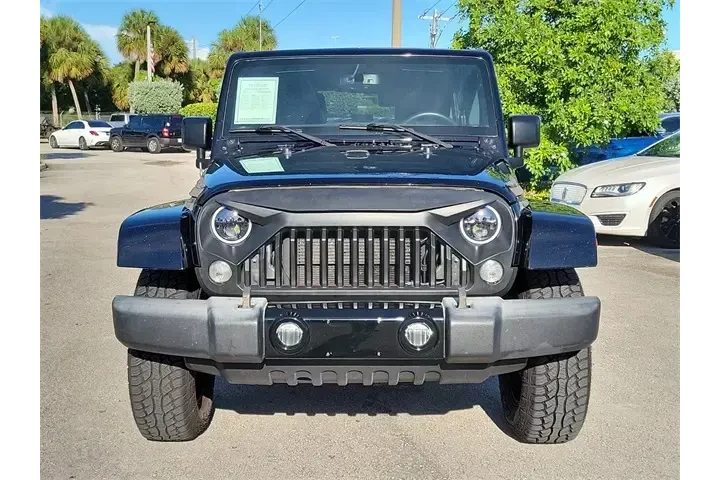 $18990 : Jeep Wrangler Unlimited 2017 image 2
