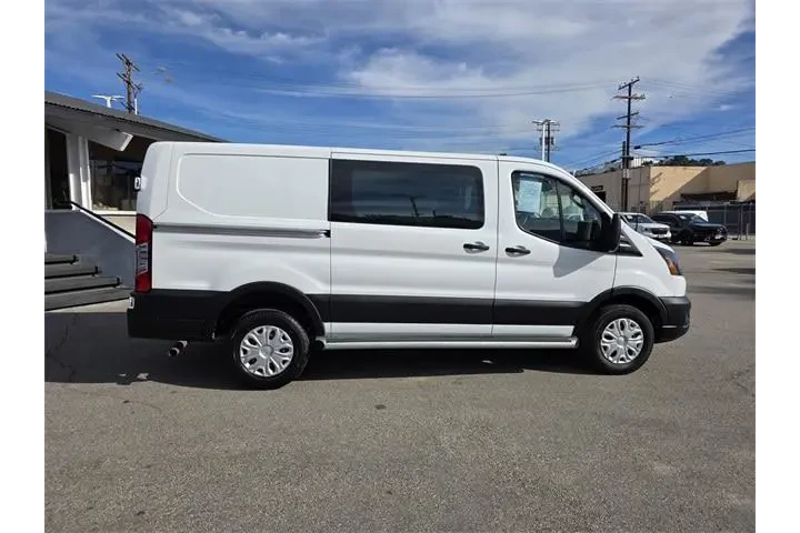 $32995 : Ford Transit 2024 250 3dr LW image 4