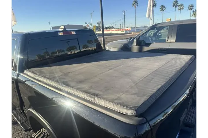 $38999 : Ram 1500 2019 4x4 Rebel 4dr image 10