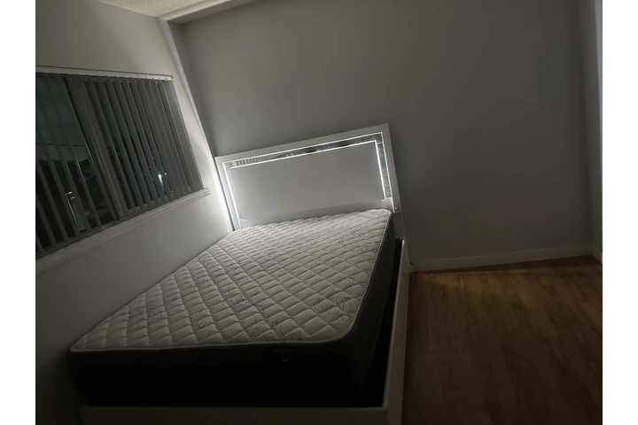 $775 : Cuarto en la ciudad de Hawtorn image 3