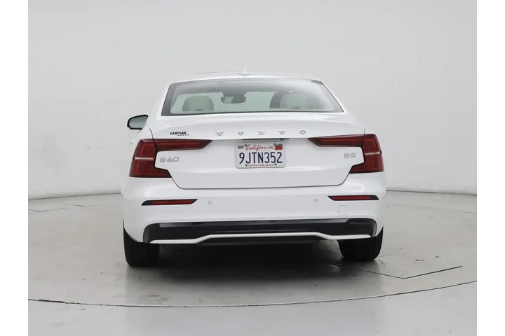 $29998 : Volvo S60 2024 B5 Core Dark image 6