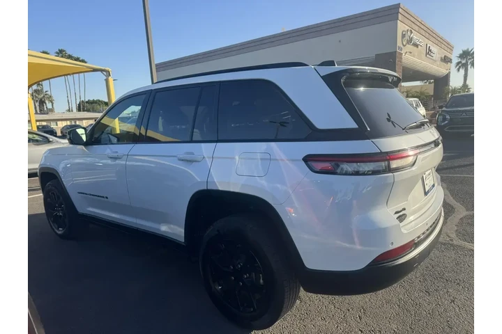 $29999 : Jeep Grand Cherokee 2024 4x4 image 7