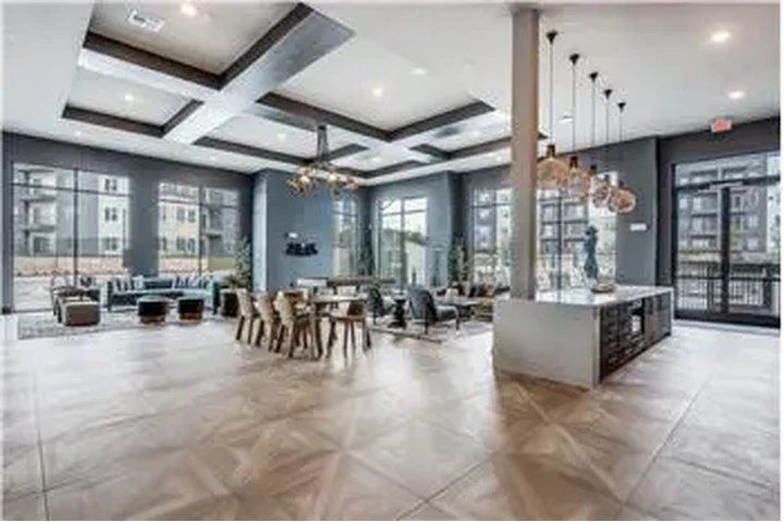 $2090 : Rental property with 3 bedro image 2