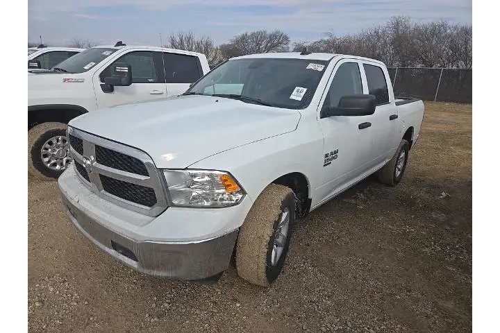 $27538 : Ram 1500 Classic 2023 4x4 SL image 1
