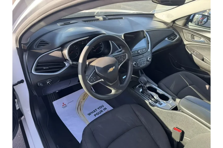 $17999 : Chevrolet Malibu 2023 LT 4dr image 10