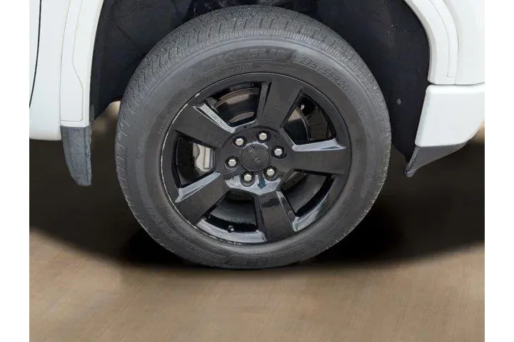 $39999 : GMC Sierra 1500 2019 4x4 AT4 image 6