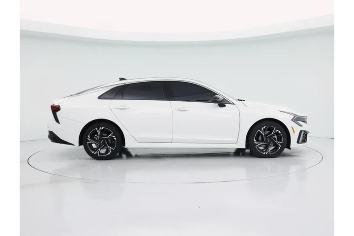 $31998 : Kia K5 2025 GT-Line 4dr Seda image 7