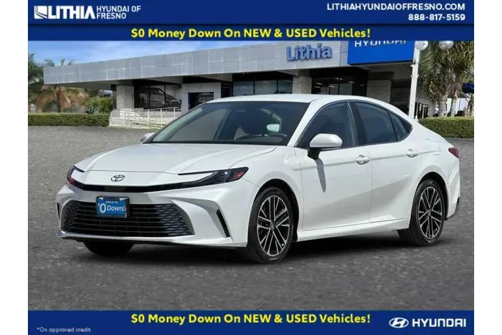 $33499 : Toyota Camry 2026 XLE 4dr Se image 1