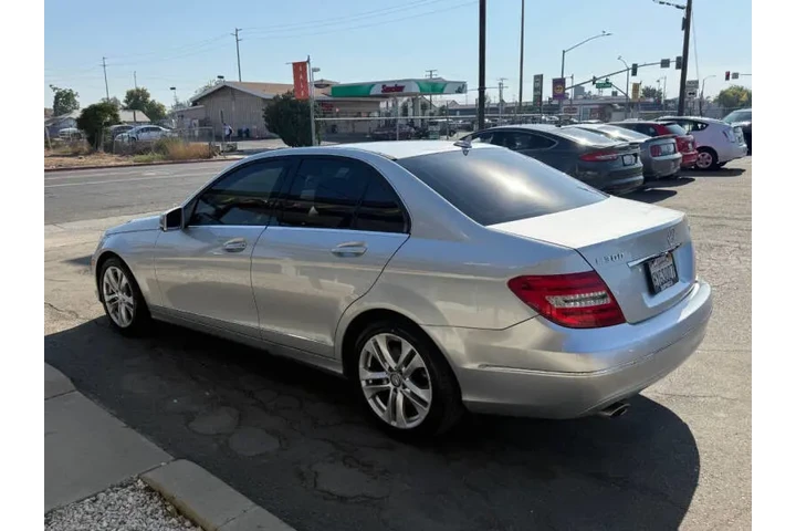 $10350 : 2012 Mercedes-Benz C-Class C image 5