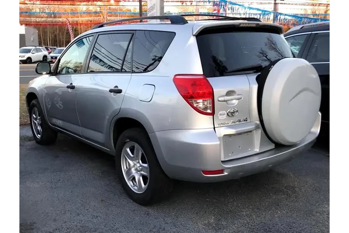 $9725 : 2008 RAV4 image 4