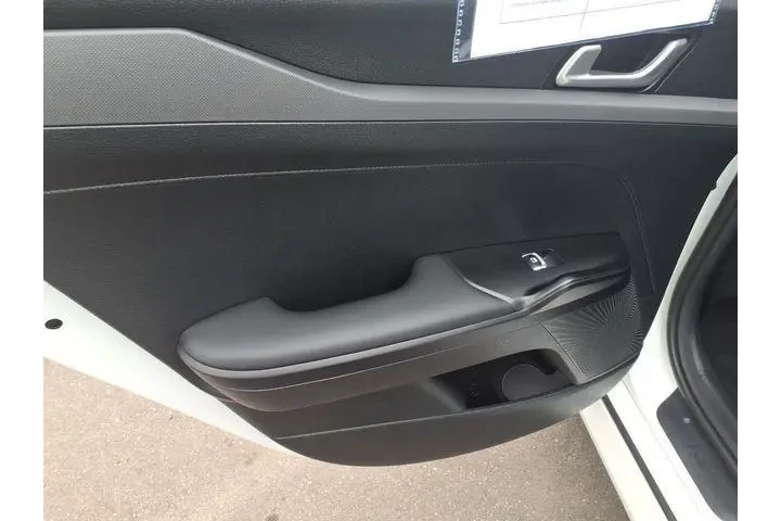 $22983 : Kia K5 2025 LXS 4dr Sedan image 10