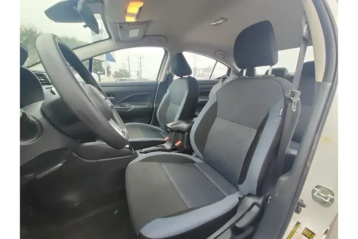 $16998 : Nissan Versa 2024 SV 4dr Sed image 7