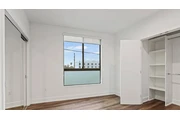 $3400 : Nice 3 bedroom apartment thumbnail