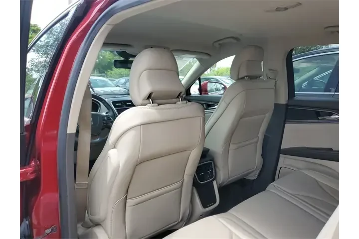 $20990 : Lincoln Nautilus 2019 Select image 7