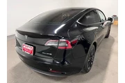 $23972 : Tesla Model 3 2022 AWD Long thumbnail