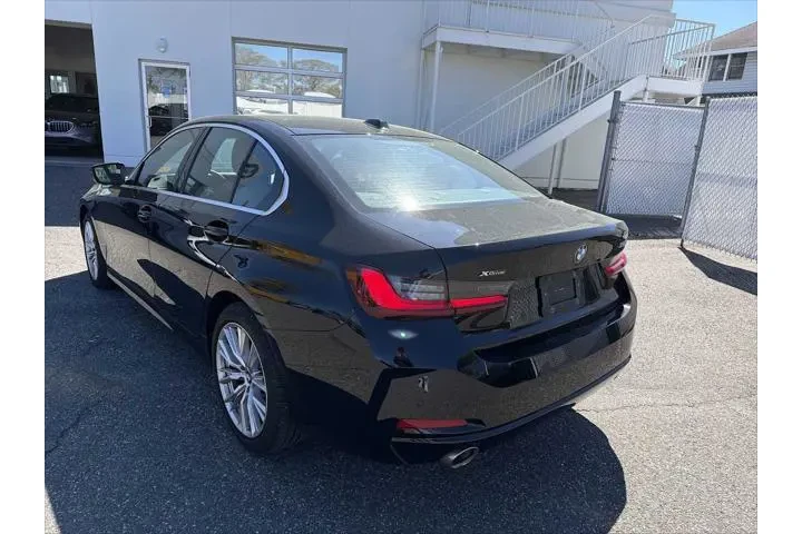 $36943 : BMW 3 Series 2024 AWD 330i x image 9