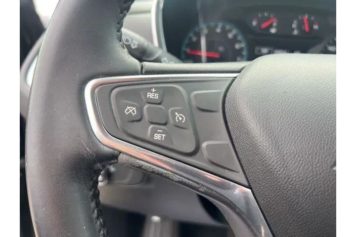 $10207 : Chevrolet Equinox 2018 4x4 L image 9