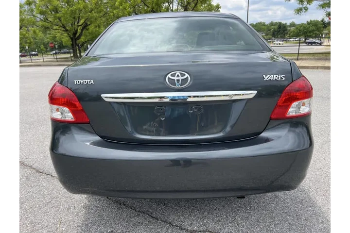 $6900 : 2008 Yaris image 7