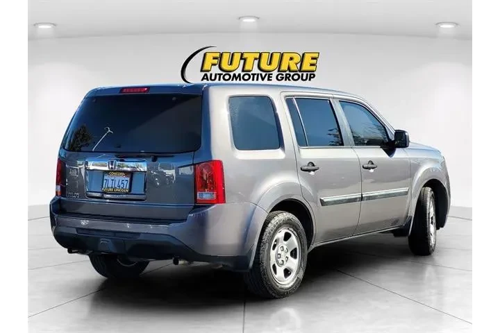 $12988 : Honda Pilot 2015 LX 4dr SUV image 5