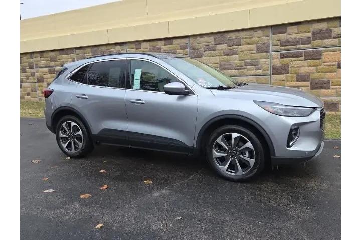 $27150 : Ford Escape 2023 AWD Platinu image 3