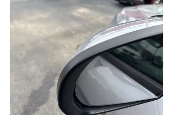 $14089 : Jeep Cherokee 2021 Latitude image 10