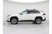 $22998 : Toyota RAV4 2021 AWD XLE 4dr thumbnail