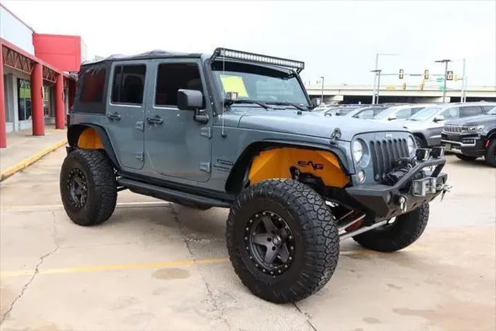 $17979 : 2014 Wrangler Unlimited Sport image 4