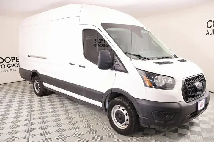 $27007 : Ford Transit 2021 250 3dr LW image 1