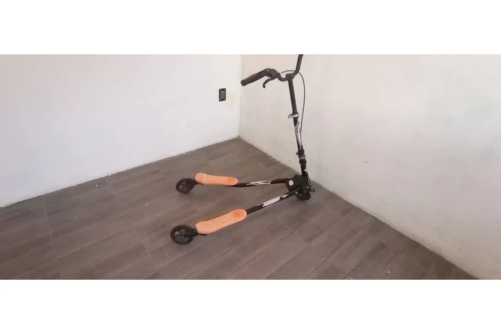 $750 : vendo Patin del diablo doble image 3