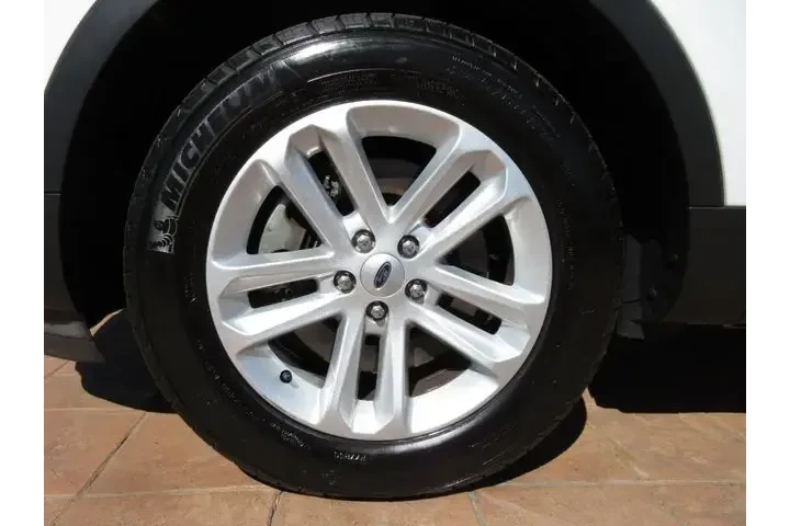 $16969 : Ford Explorer 2017 XLT 4dr S image 8