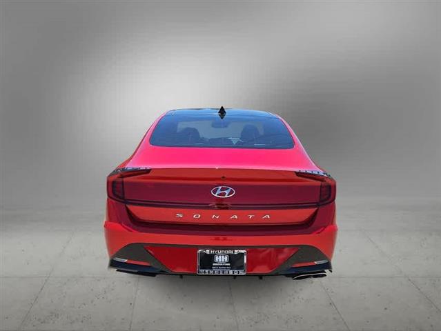 $22130 : Pre-Owned 2021 Hyundai Sonata image 7