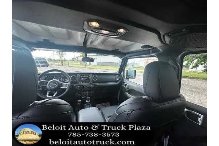 $39187 : Jeep Wrangler 2023 4x4 High image 10