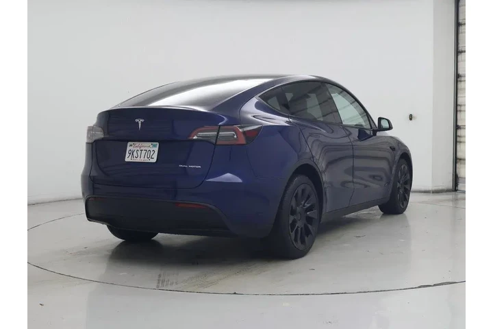 $35998 : Tesla Model Y 2023 AWD Long image 8