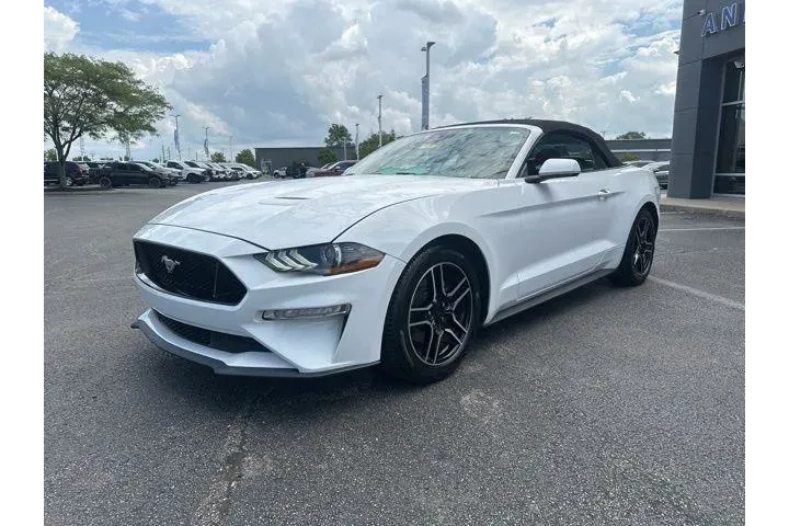 $22889 : Ford Mustang 2022 EcoBoost P image 2